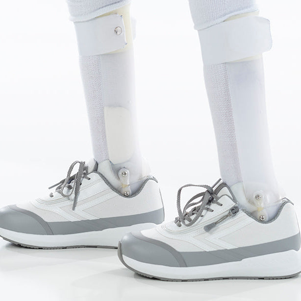 White BILLY Goat AFO-Friendly Shoes